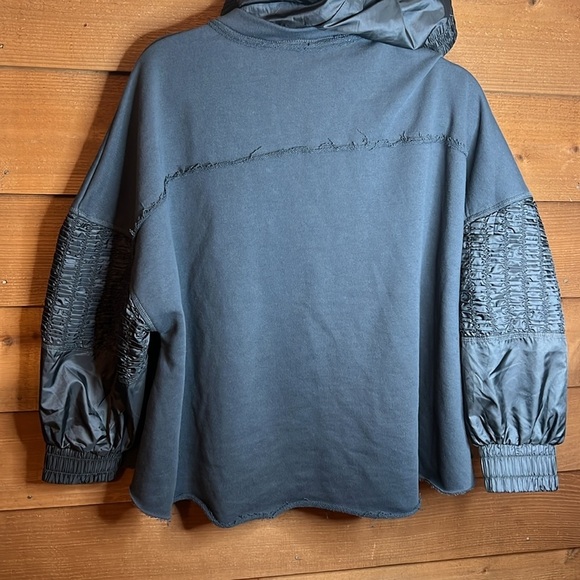NWT Free People Spin Movement Gray Hoodie Yoga Oversize Slouch Quilted Charcoal - Picture 6 of 8